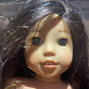 Long hair brunnette American Girl Doll